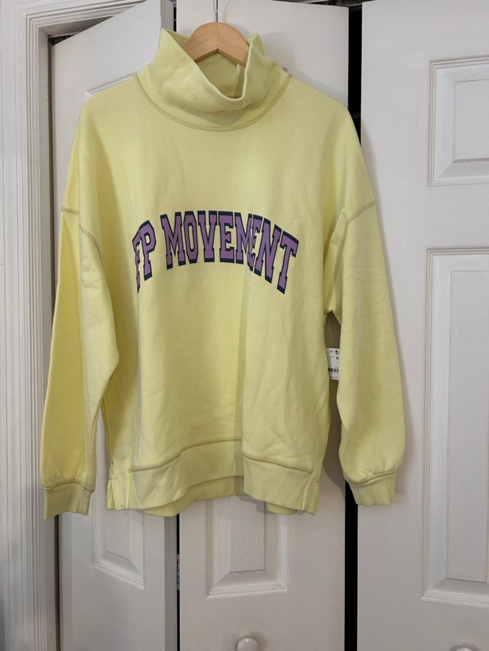 FP Movement by Free People Pale Yellow Turtleneck Sweatshirt sz Small